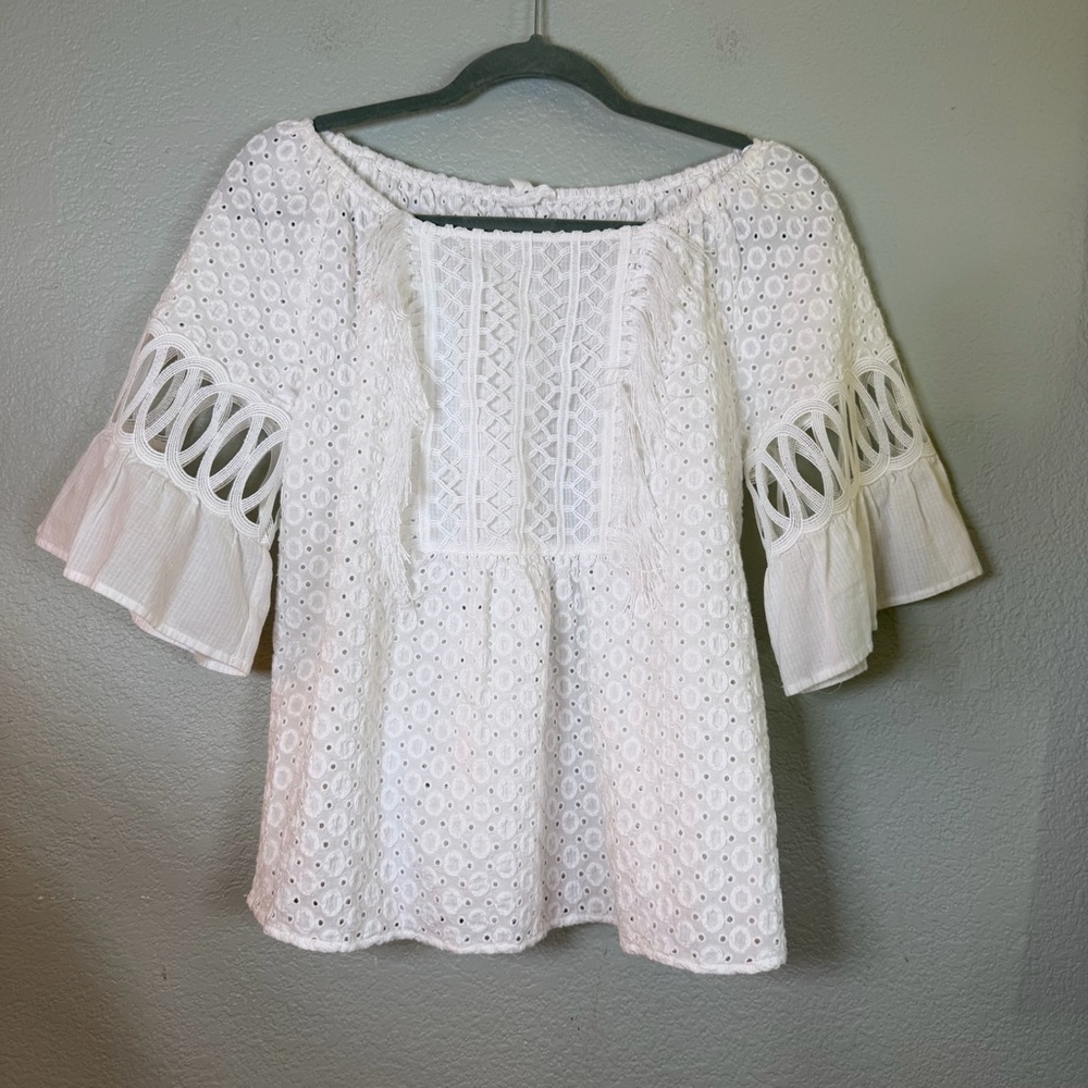 A Loves A cotton Eyelet Lace Sleeve White Bohemian Luxe Hippie Peasant Top M